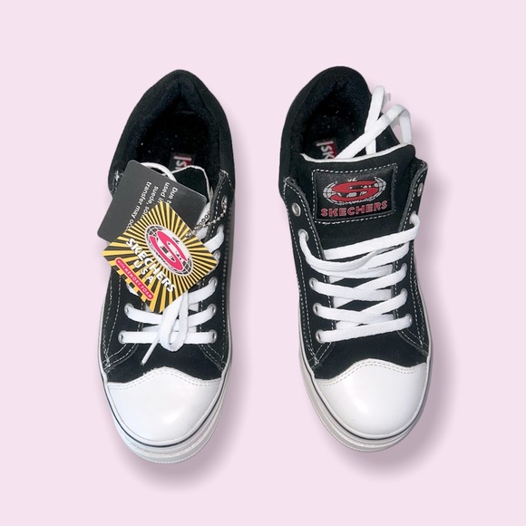 𐙚⋆˚✿˖° Sneakers 👟 𐙚⋆˚✿˖° - Picture 5 of 13